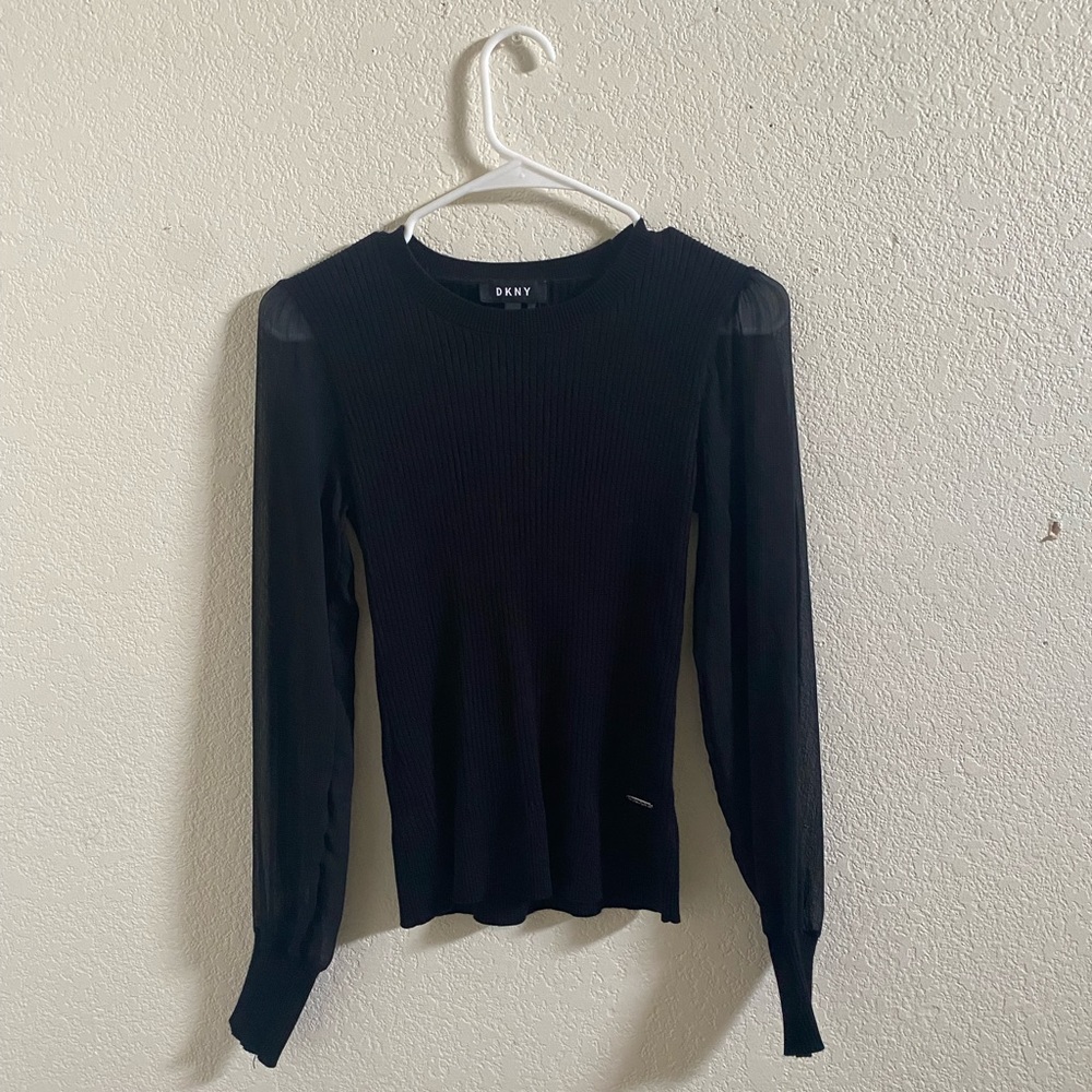 Black top with long sleeve mesh